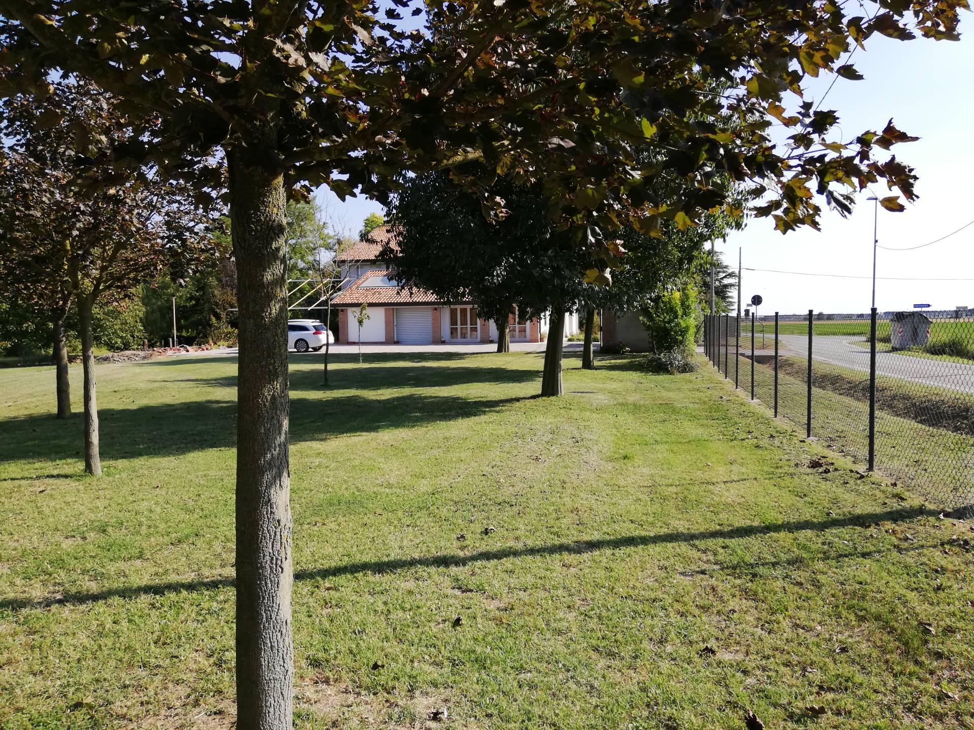 Casa / Villa / Villetta in vendita a Argenta, Consandolo