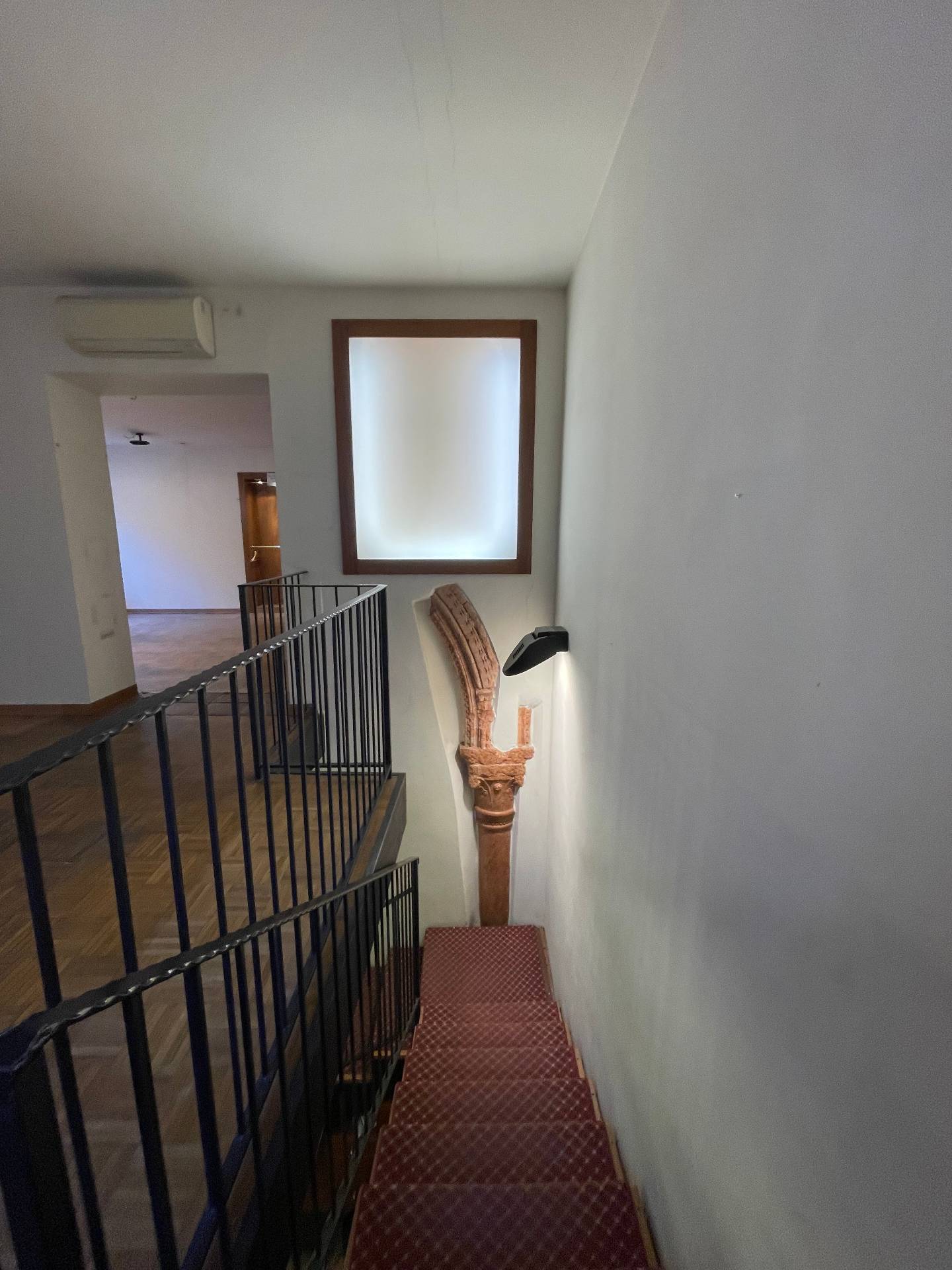 Negozio in affitto a Ferrara, Centro storico