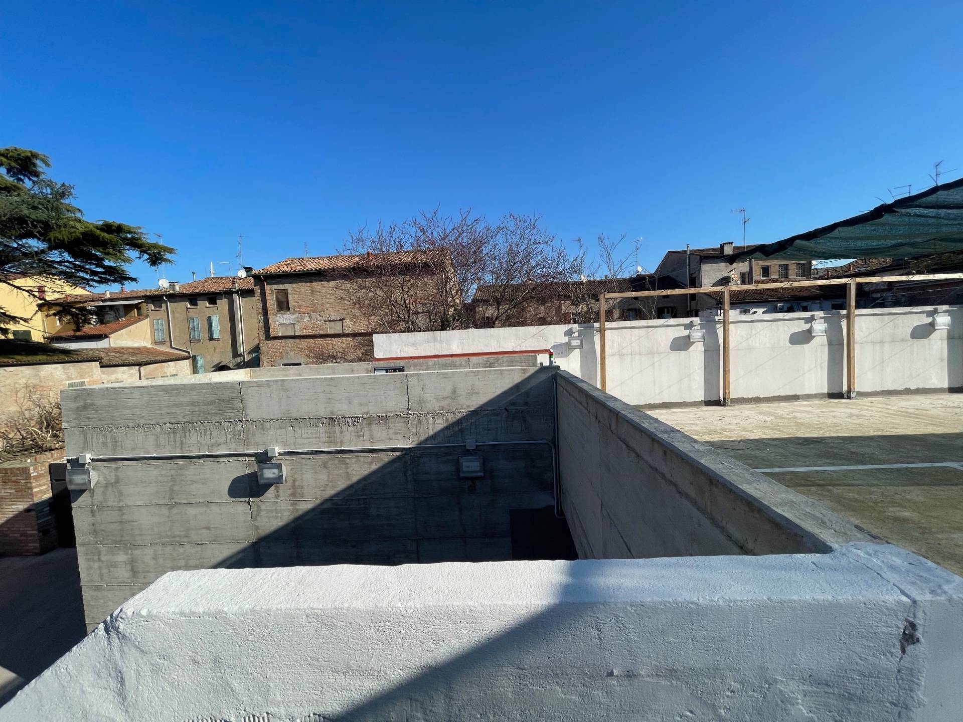 Garage / Posto auto in vendita a Ferrara, Centro storico