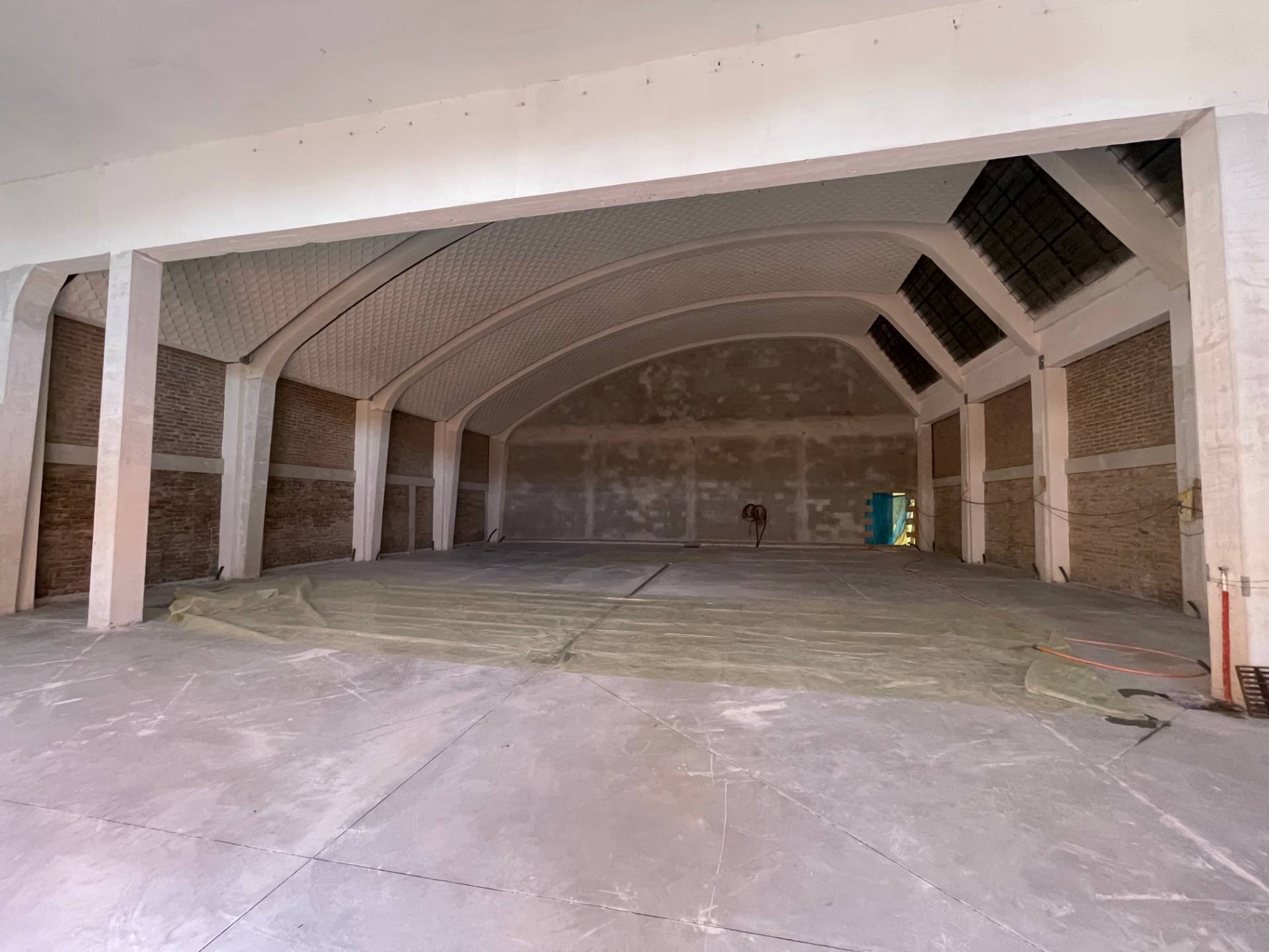 Garage / Posto auto in vendita a Ferrara, Centro storico