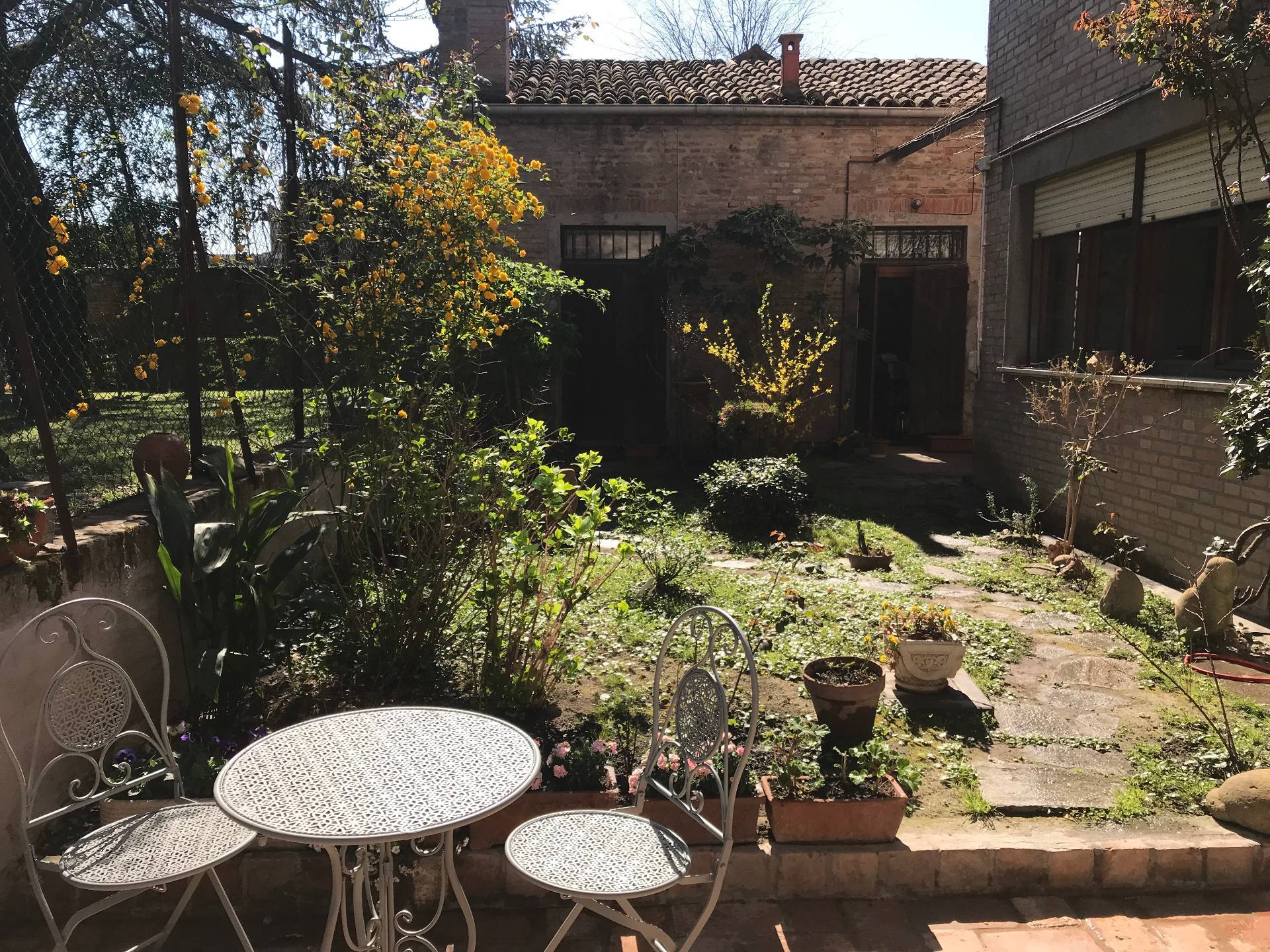 Appartamento in affitto a Ferrara, Centro storico