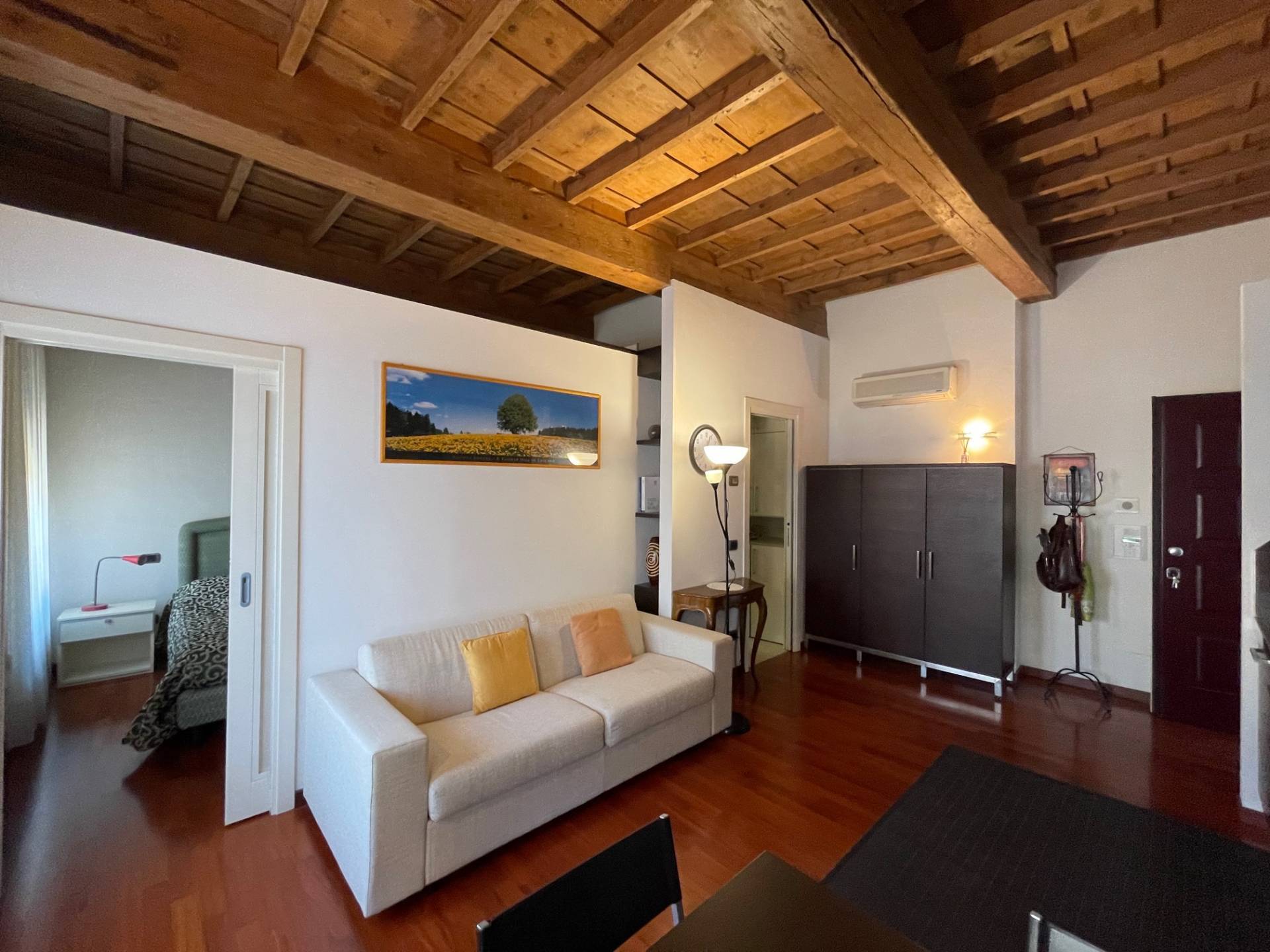 Appartamento in affitto a Ferrara, Centro storico