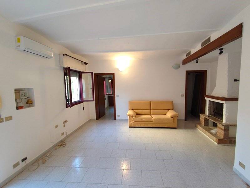 Casa / Villa / Villetta in vendita a Bondeno