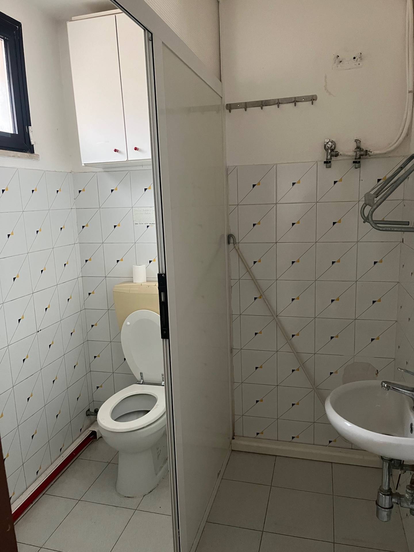 Negozio in affitto a Ferrara, Fuori Mura - Zona Sud