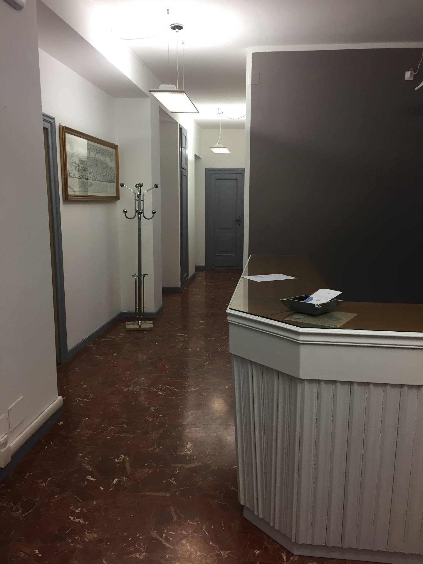 Ufficio in affitto a Ferrara, Centro storico