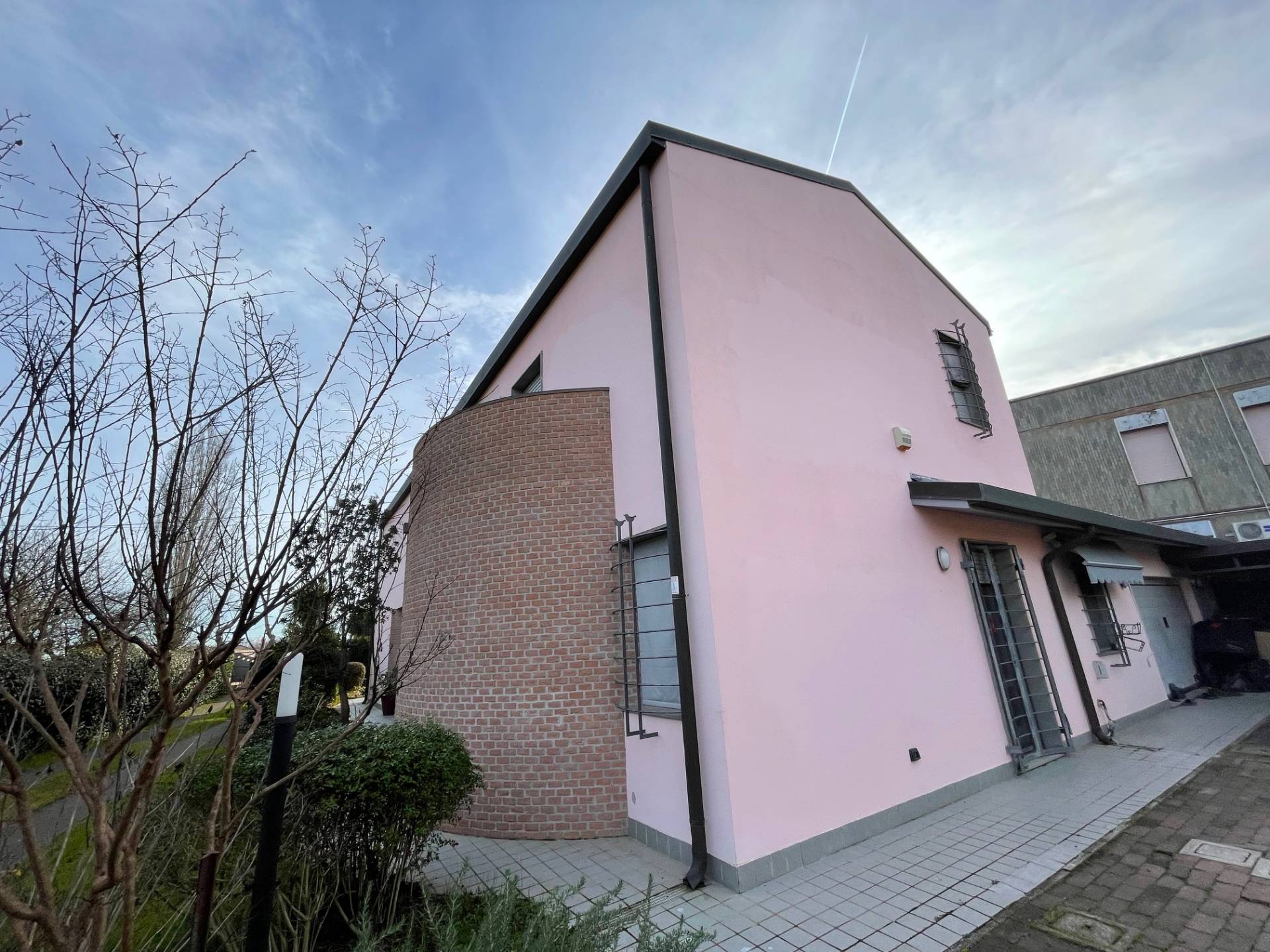 Casa / Villa / Villetta in vendita a Ferrara, Fuori Mura - Zona Est