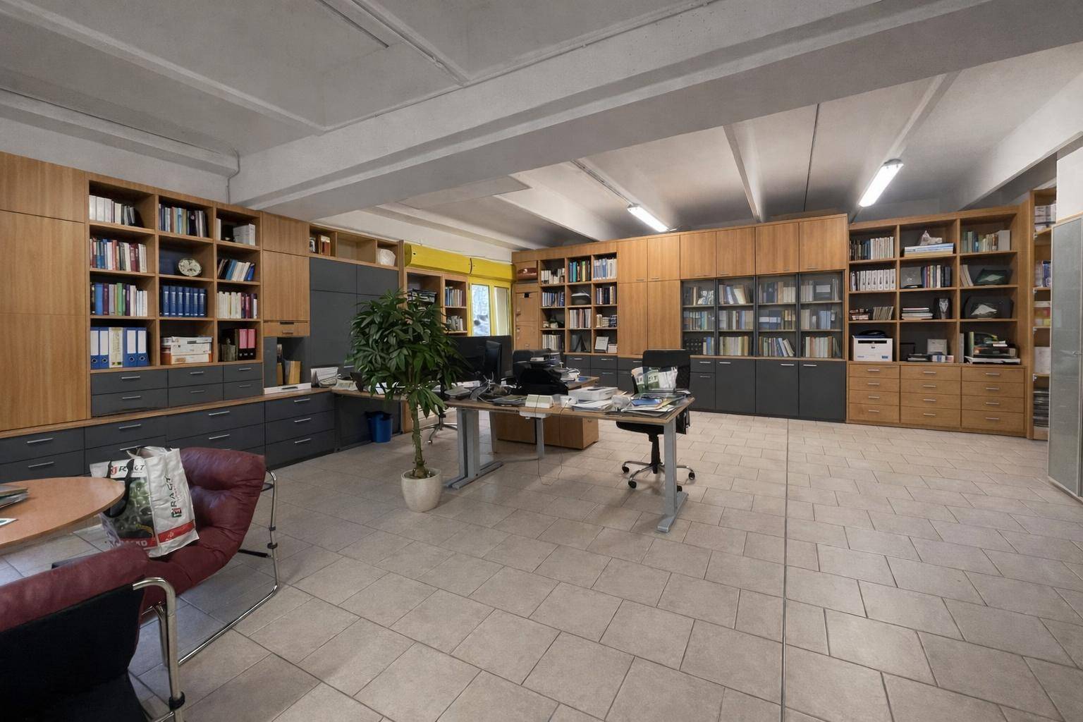 Ufficio in affitto a Ferrara, Fuori Mura - Zona Nord-Ovest