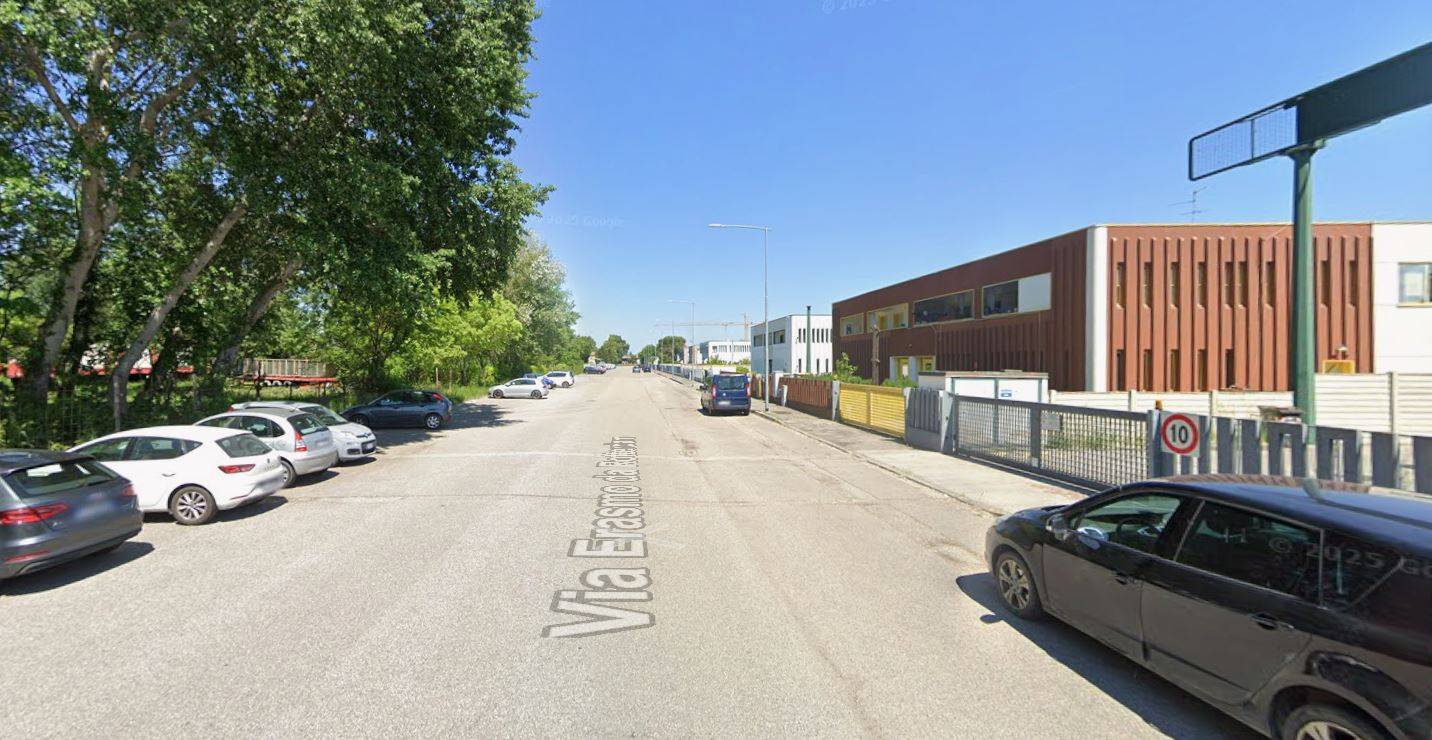 Ufficio in affitto a Ferrara, Fuori Mura - Zona Nord-Ovest