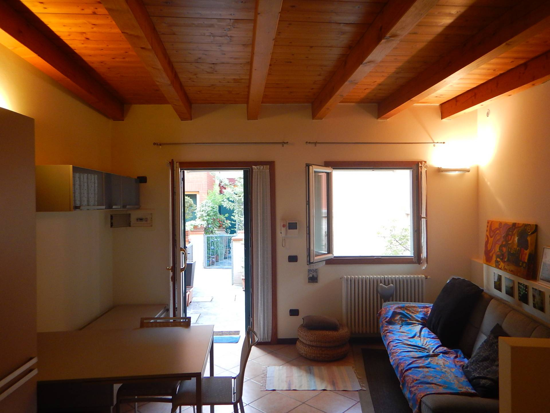 Casa / Villa / Villetta in affitto a Ferrara, Centro storico