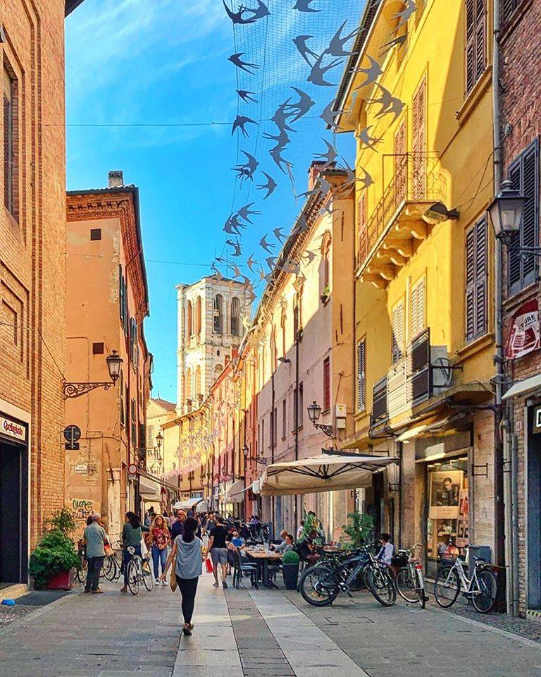 Attivita commerciale in vendita a Ferrara, Centro storico