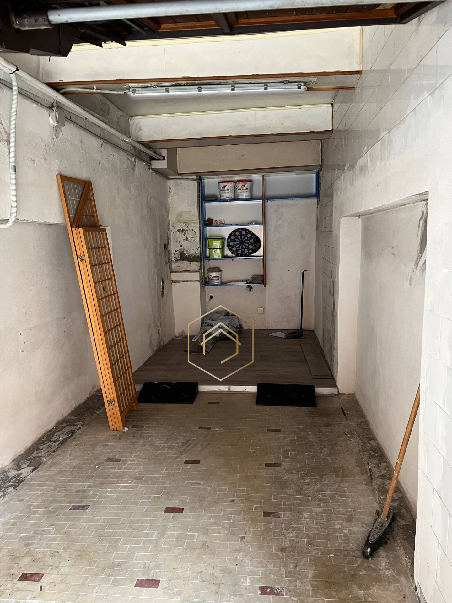 Box o garage in affitto a Ferrara, Centro storico