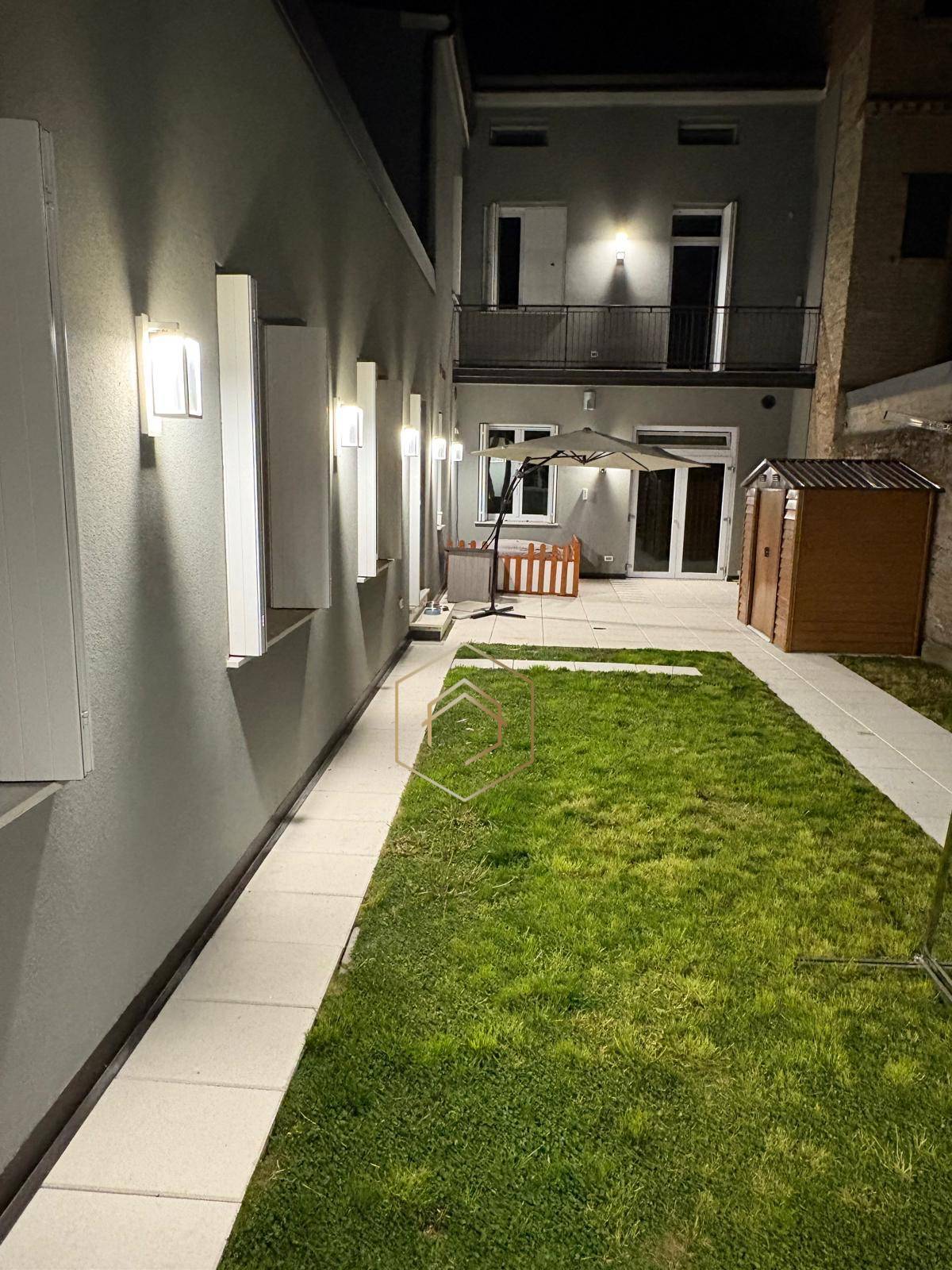 Casa / Villa / Villetta in vendita a Ferrara, Centro storico