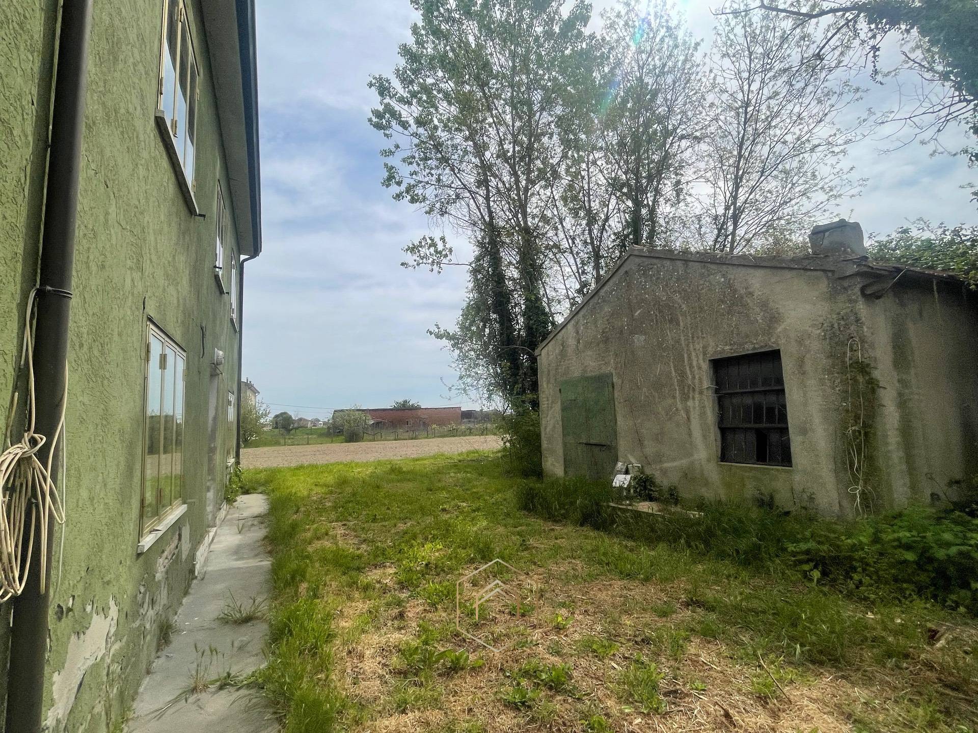 Casa / Villa / Villetta in vendita a Riva del Po