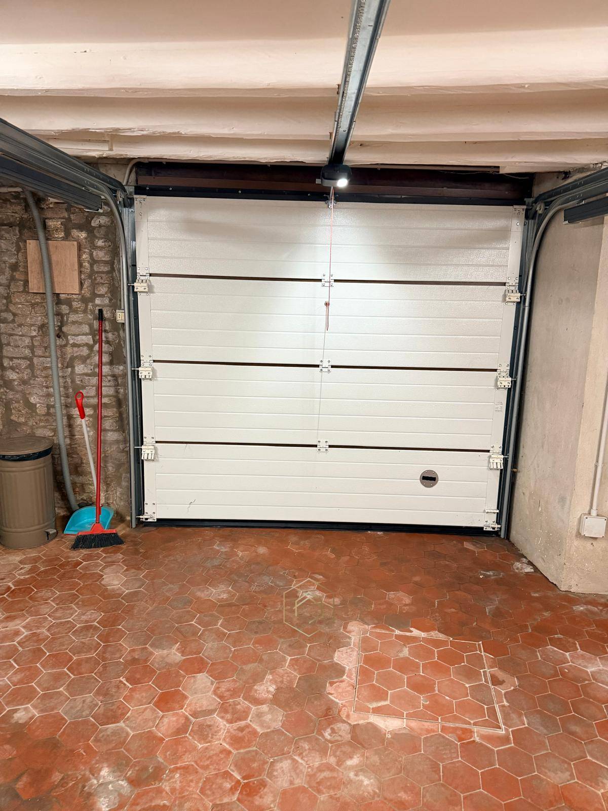 Garage / Posto auto in vendita a Ferrara, Centro storico