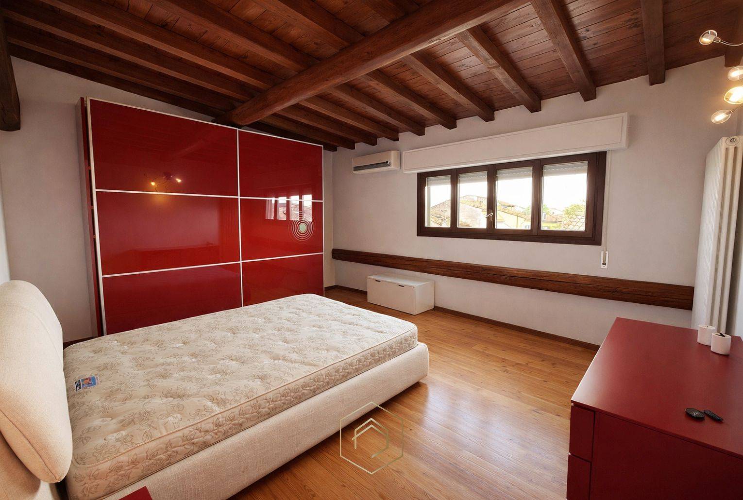 Appartamento in vendita a Ferrara, Centro storico