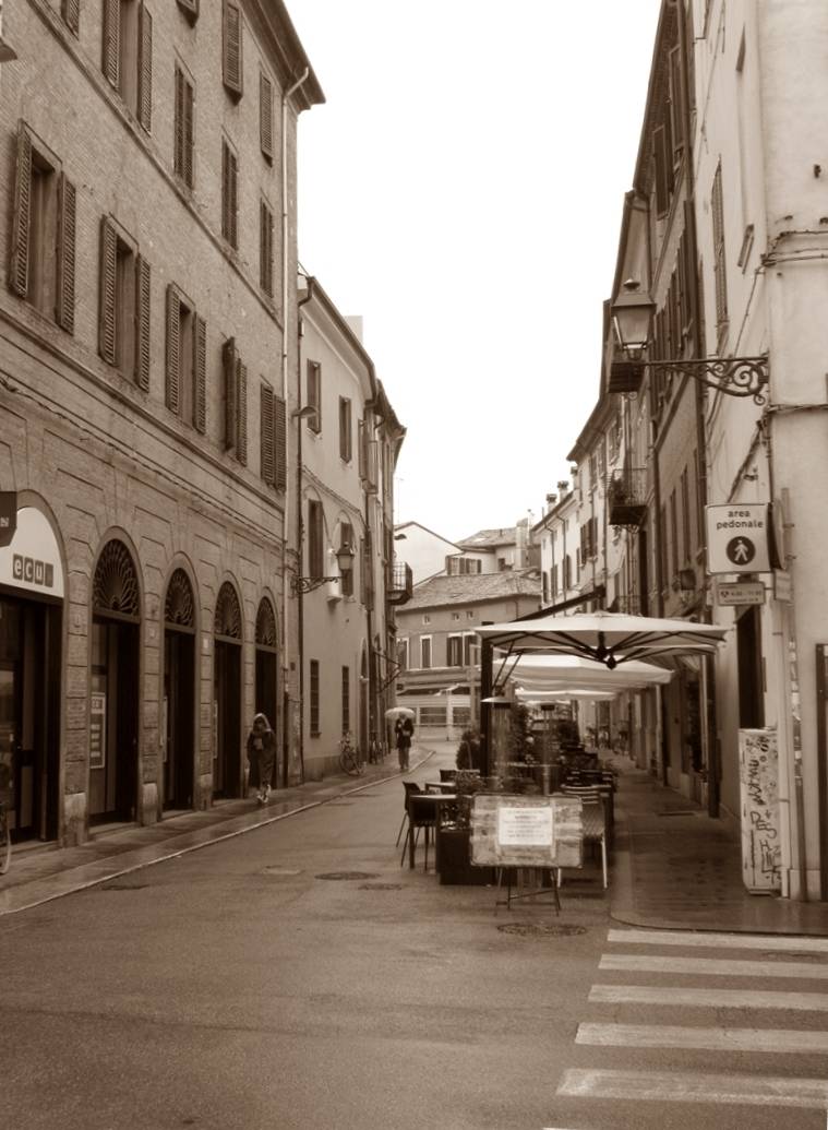 Attivita commerciale in vendita a Ferrara, Centro storico