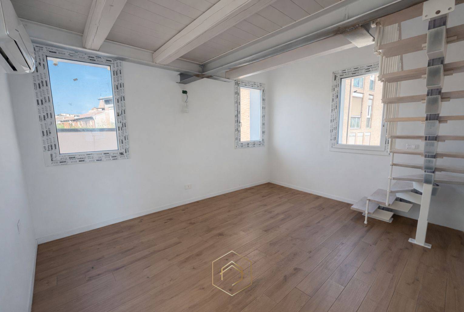 Appartamento in vendita a Ferrara, Centro storico