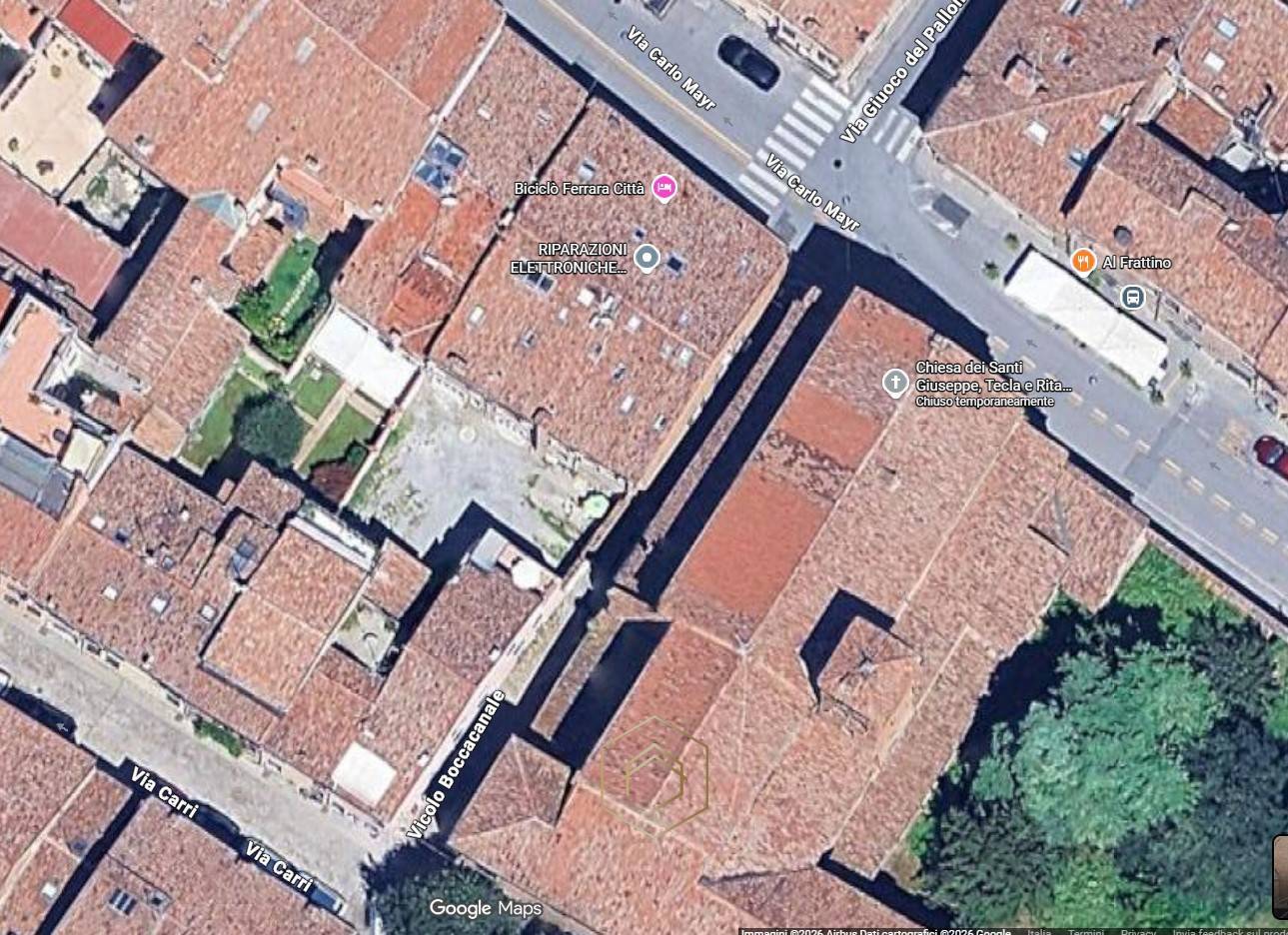 Garage / Posto auto in vendita a Ferrara, Centro storico
