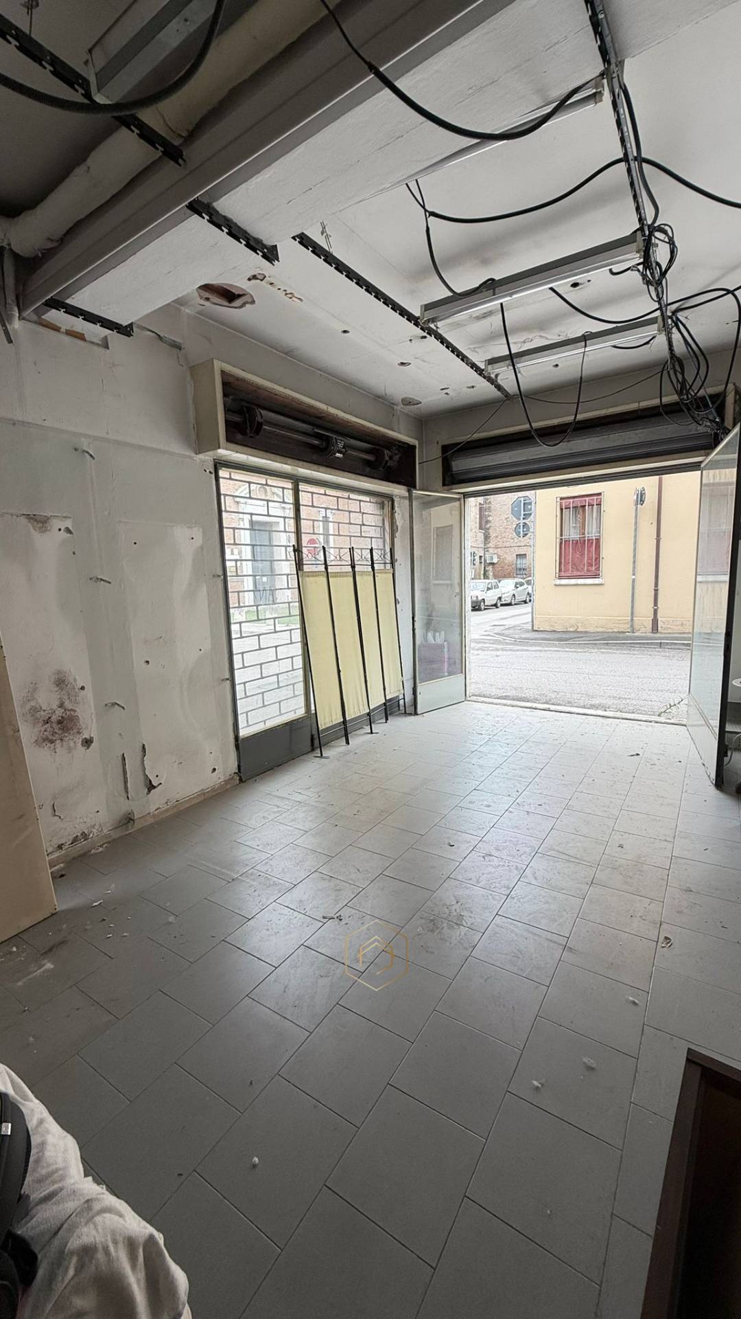 Box o garage in affitto a Ferrara, Centro storico