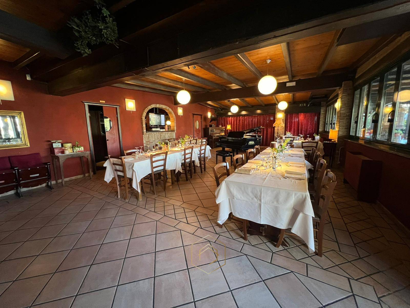 Negozio in vendita a Vigarano Mainarda