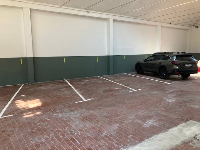 Garage / Posto auto in affitto a Ferrara, Fuori Mura - Zona Sud