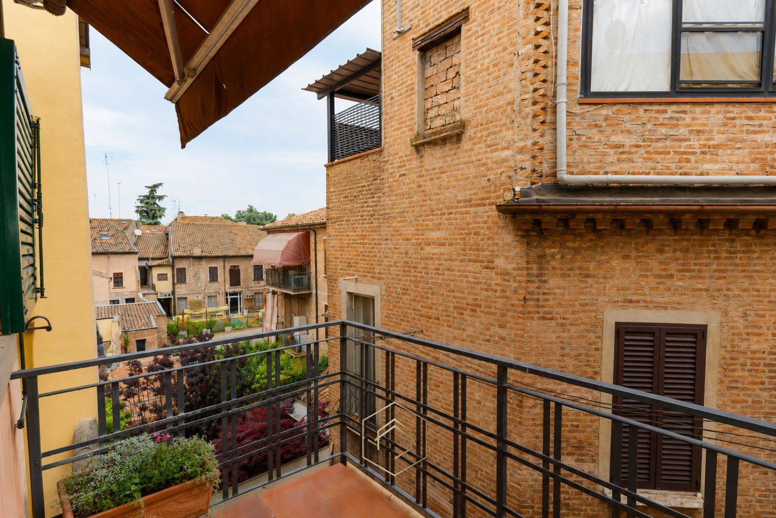 Appartamento in affitto a Ferrara, Centro storico