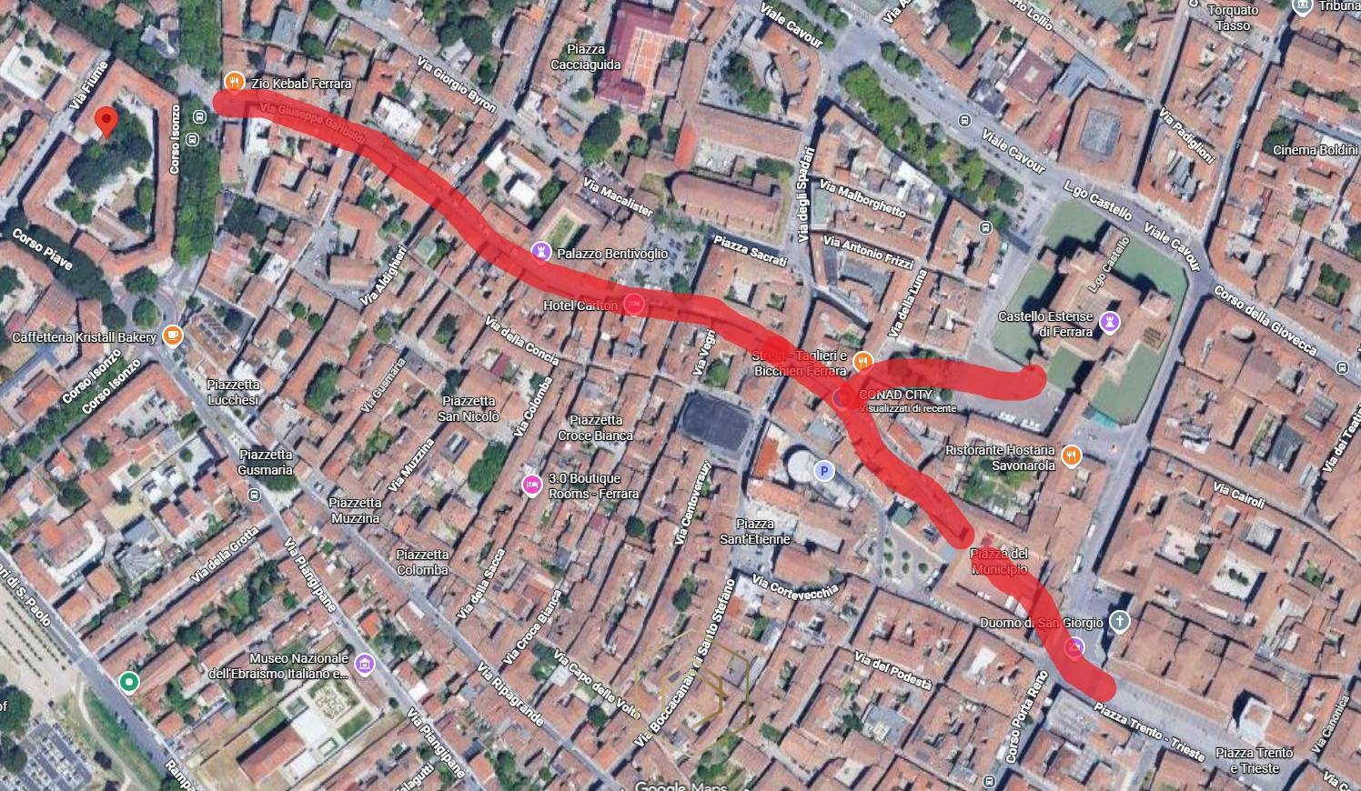 Garage / Posto auto in vendita a Ferrara, Centro storico