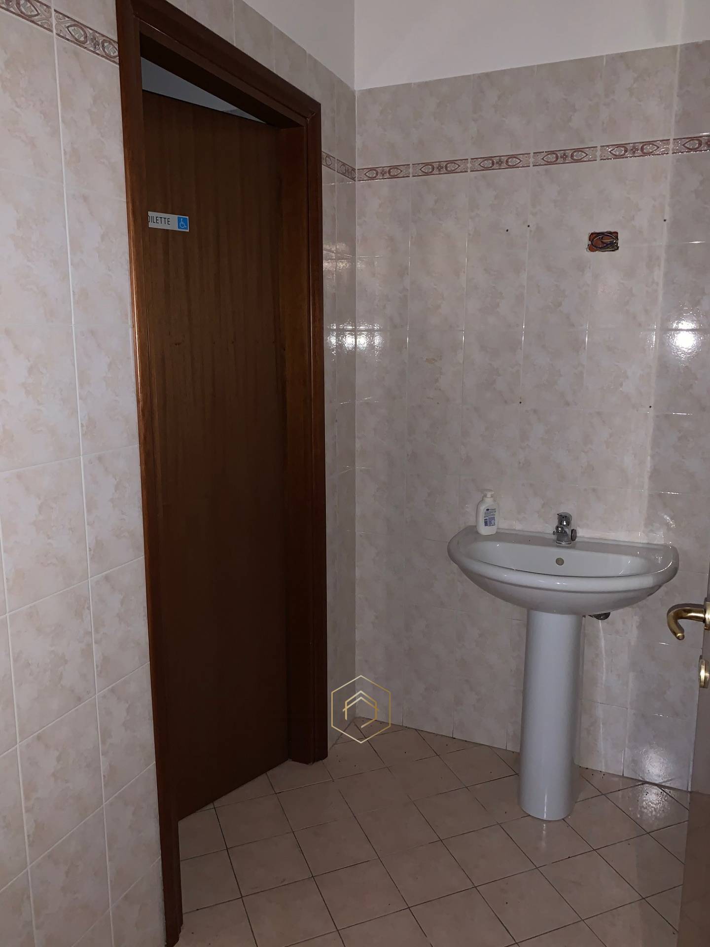Ufficio in vendita a Ferrara, Fuori Mura - Zona Sud