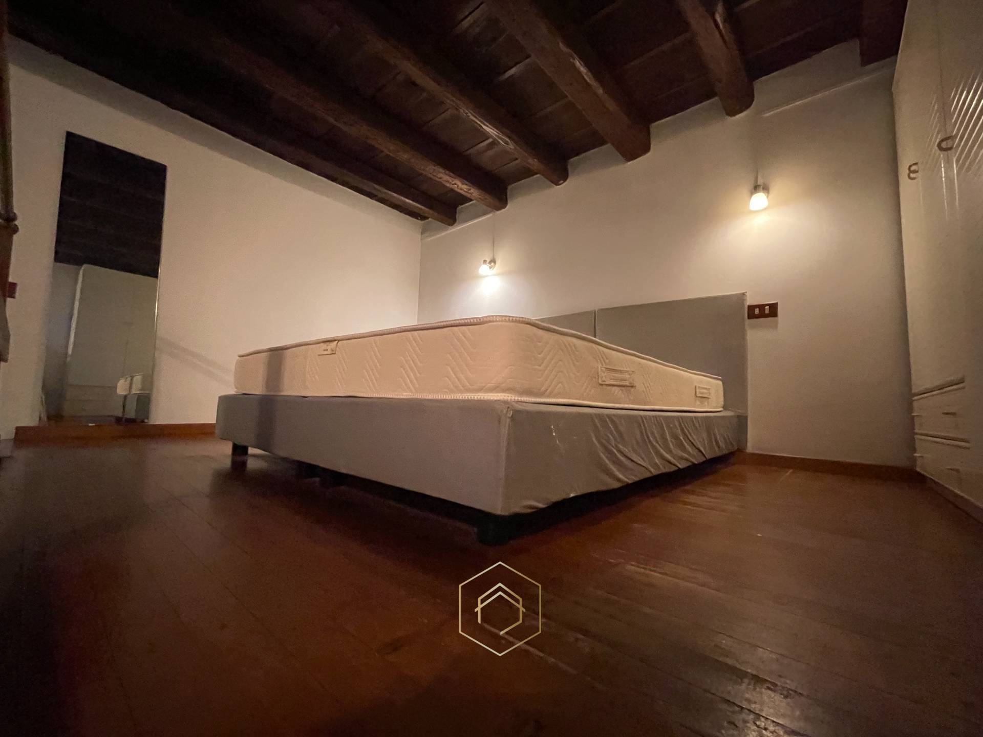 Appartamento in vendita a Ferrara, Centro storico