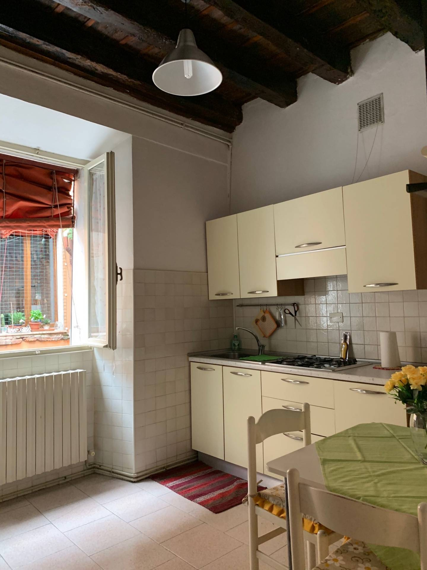 Appartamento in affitto a Ferrara, Centro storico
