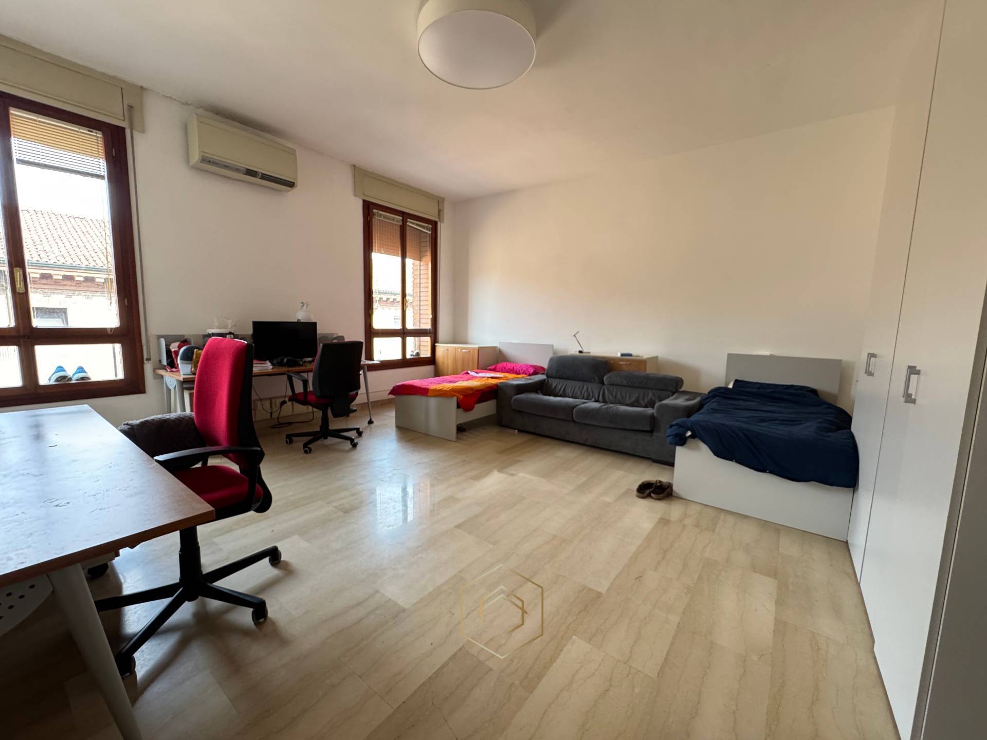 Appartamento in affitto a Ferrara, Centro storico