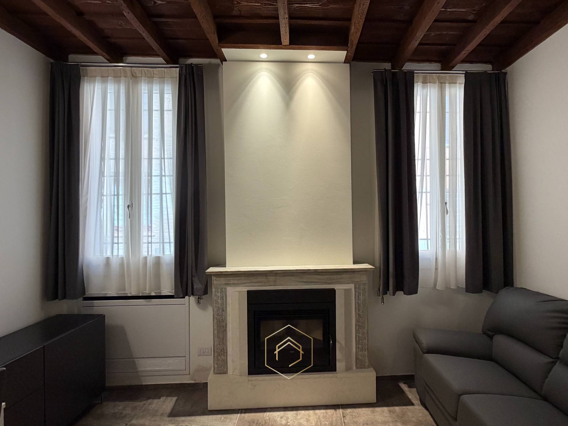 Appartamento in affitto a Ferrara, Centro storico