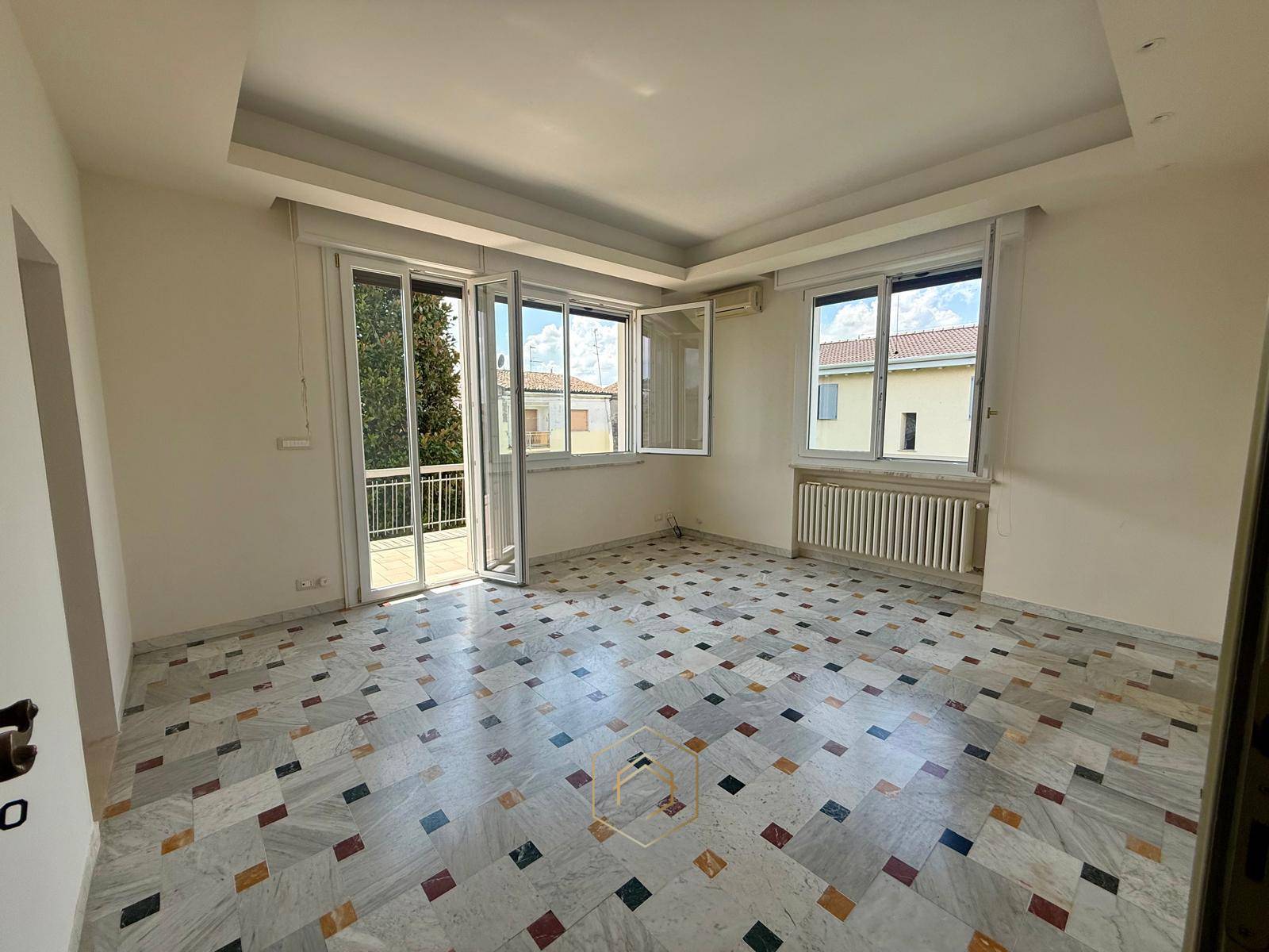 Casa / Villa / Villetta in vendita a Terre del Reno