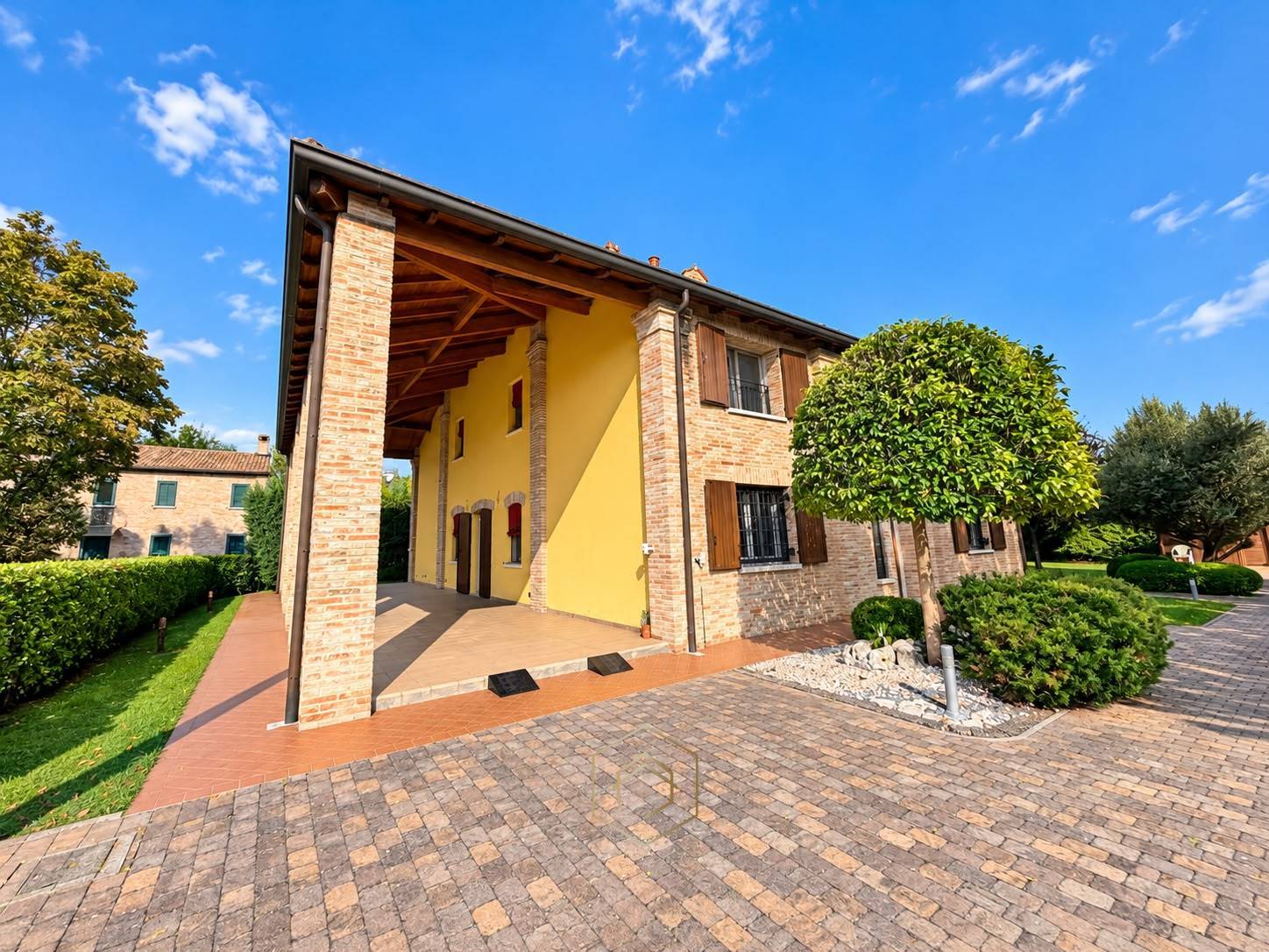 Casa / Villa / Villetta in vendita a Ferrara, Centro storico