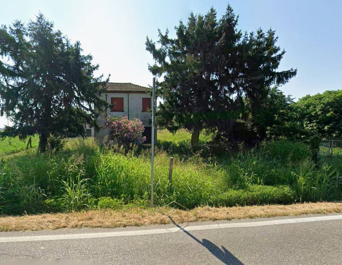 Casa / Villa / Villetta in vendita a Codigoro, Mezzogoro