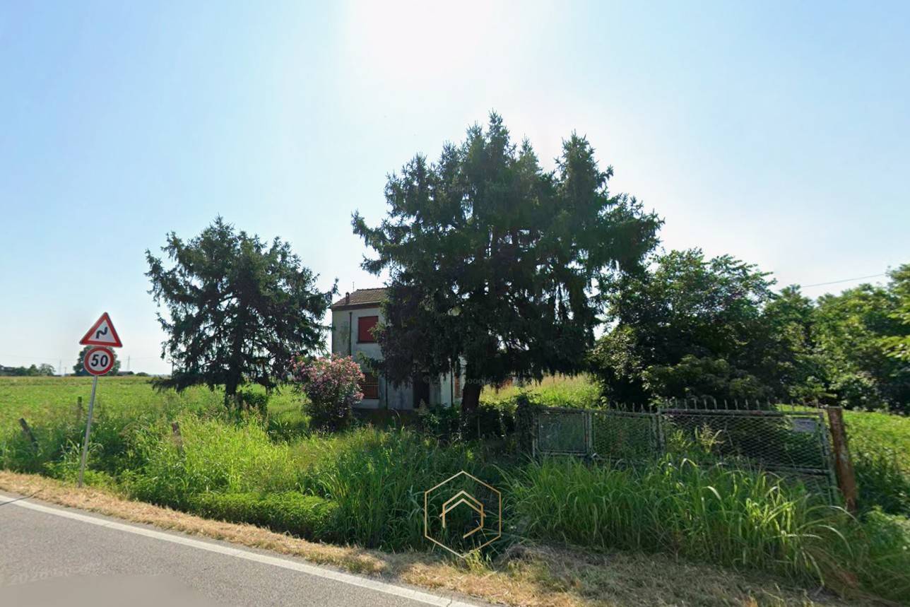 Casa / Villa / Villetta in vendita a Codigoro, Mezzogoro