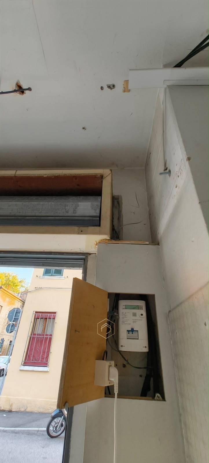 Box o garage in vendita a Ferrara, Centro storico