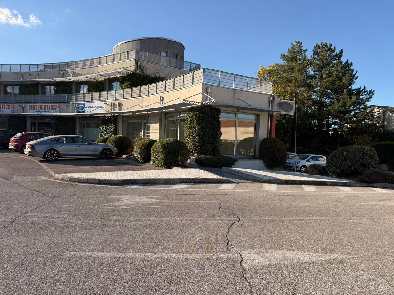 Negozio in affitto a Ferrara, Fuori Mura - Zona Nord-Ovest