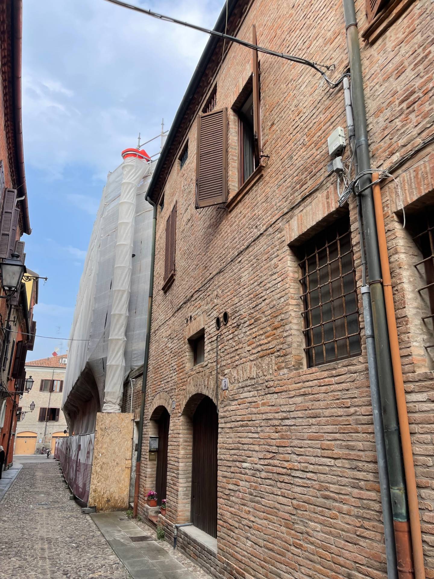Appartamento in affitto a Ferrara, Centro storico