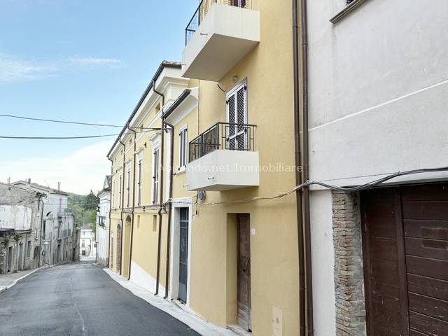 Appartamento indipendente in vendita a Civitella Casanova