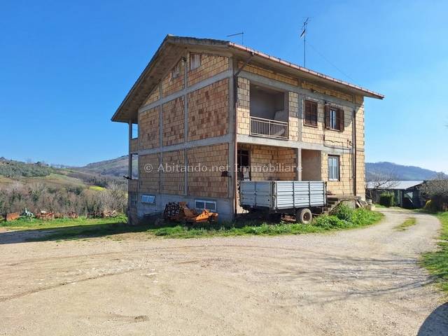 Casa singola in vendita a Penne