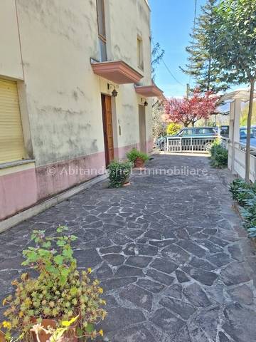 Palazzina in vendita a Penne
