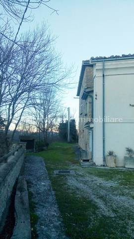 Bifamiliare in vendita a Vicoli