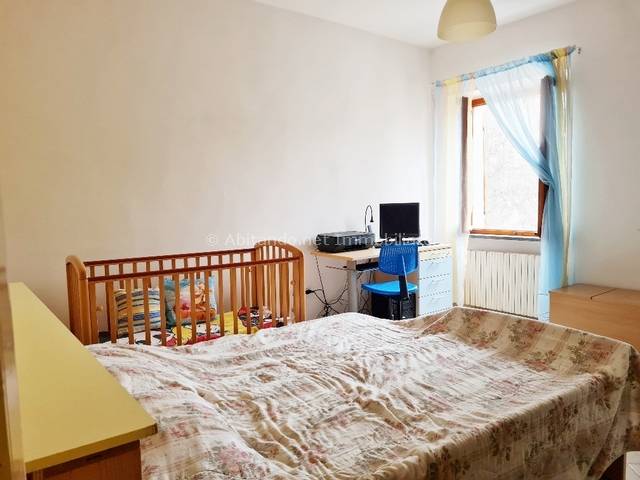 Appartamento indipendente in vendita a Loreto Aprutino