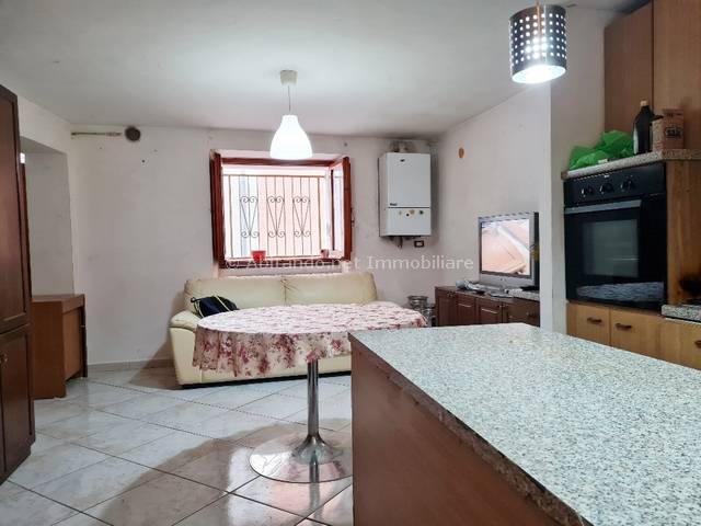 Appartamento indipendente in vendita a Loreto Aprutino