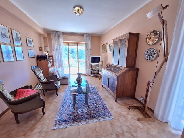 Palazzina in vendita a Penne