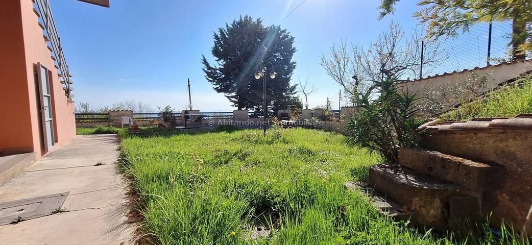 Villa in vendita a Civitella Casanova