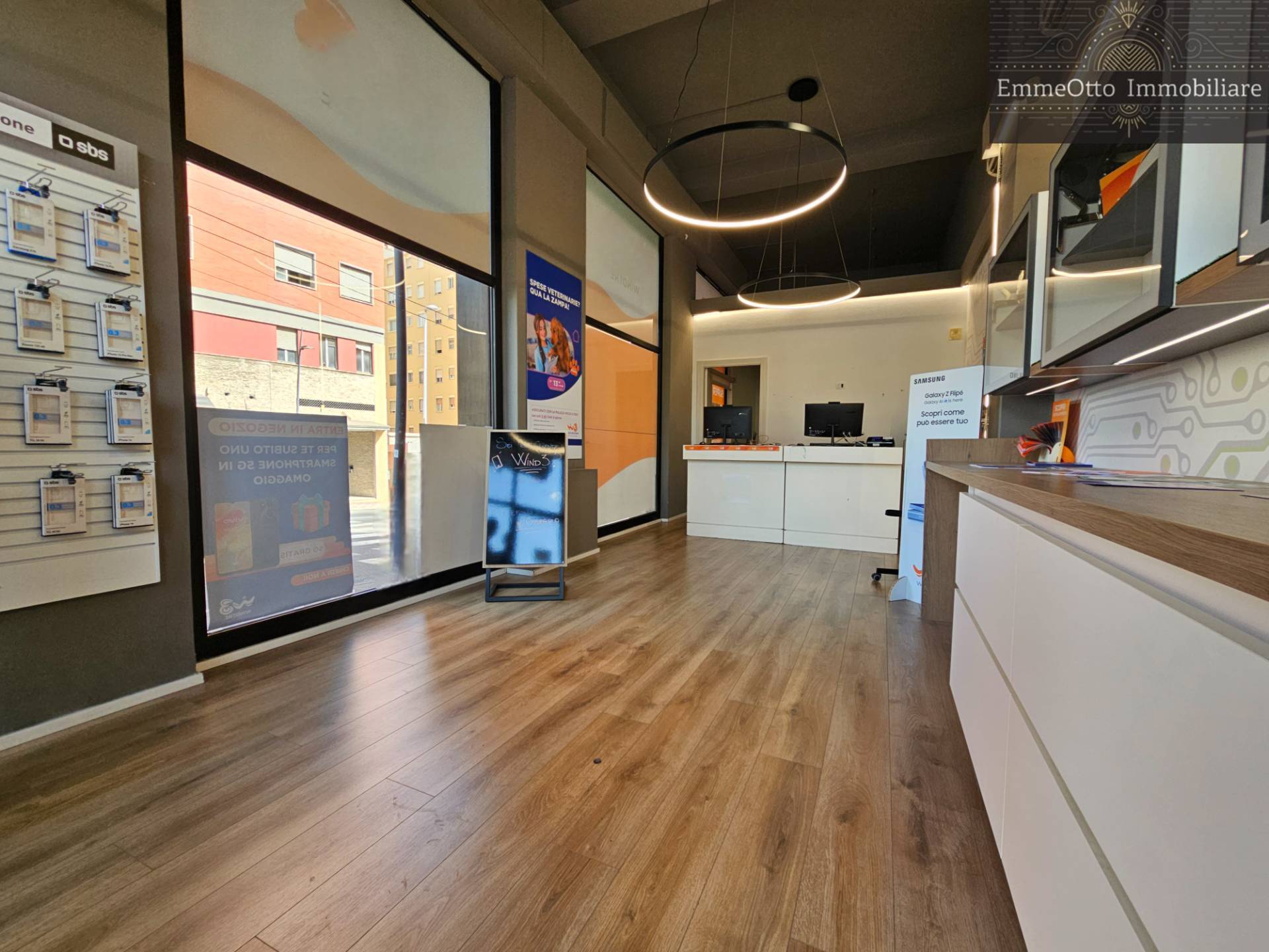 Locale commerciale in affitto a Cagliari, Is Mirrionis