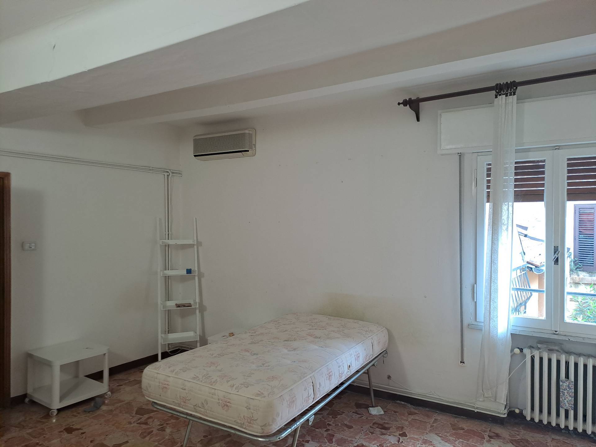 Casa con ingresso indipendente in affitto a Ferrara, CENTRO STORICO - ZONA MEDIEVALE