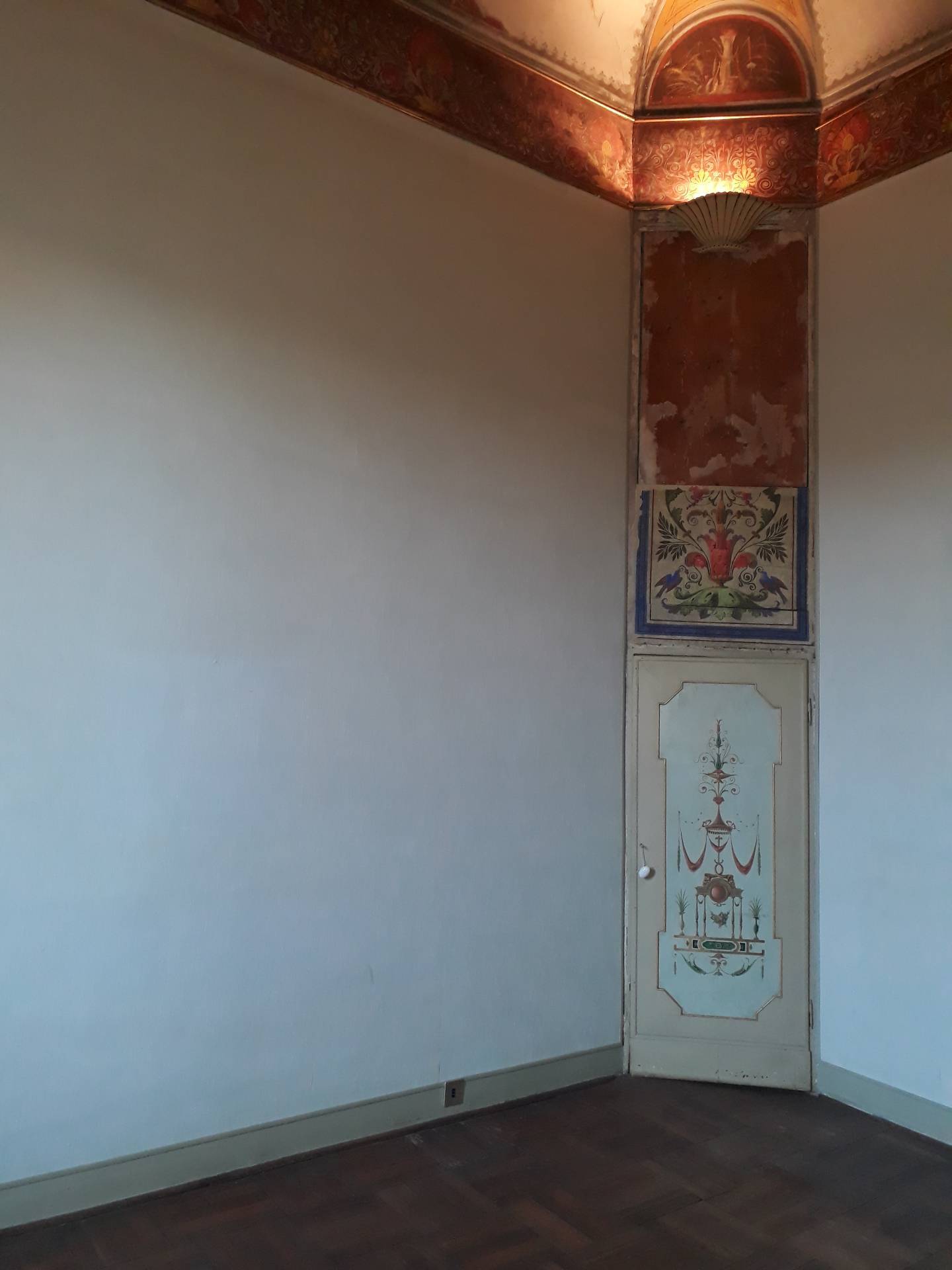 appartamento in vendita a Ferrara, MONTEBELLO - PIAZZA ARIOSTEA